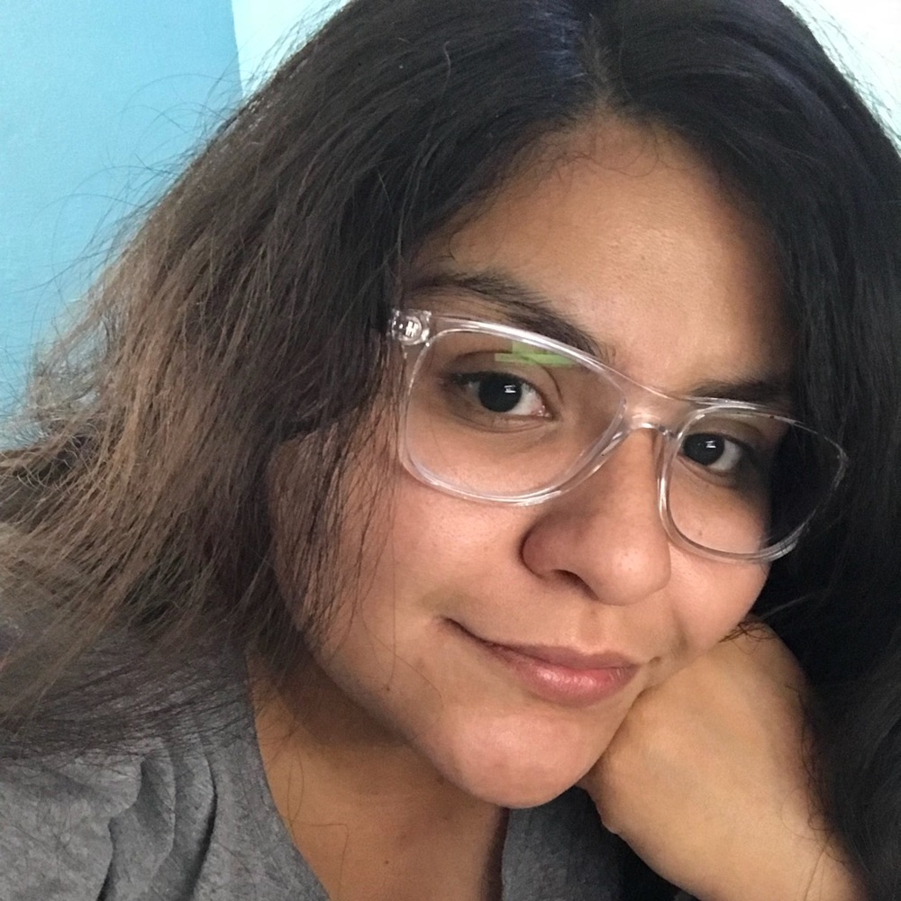 Meet your Posher, Adriana